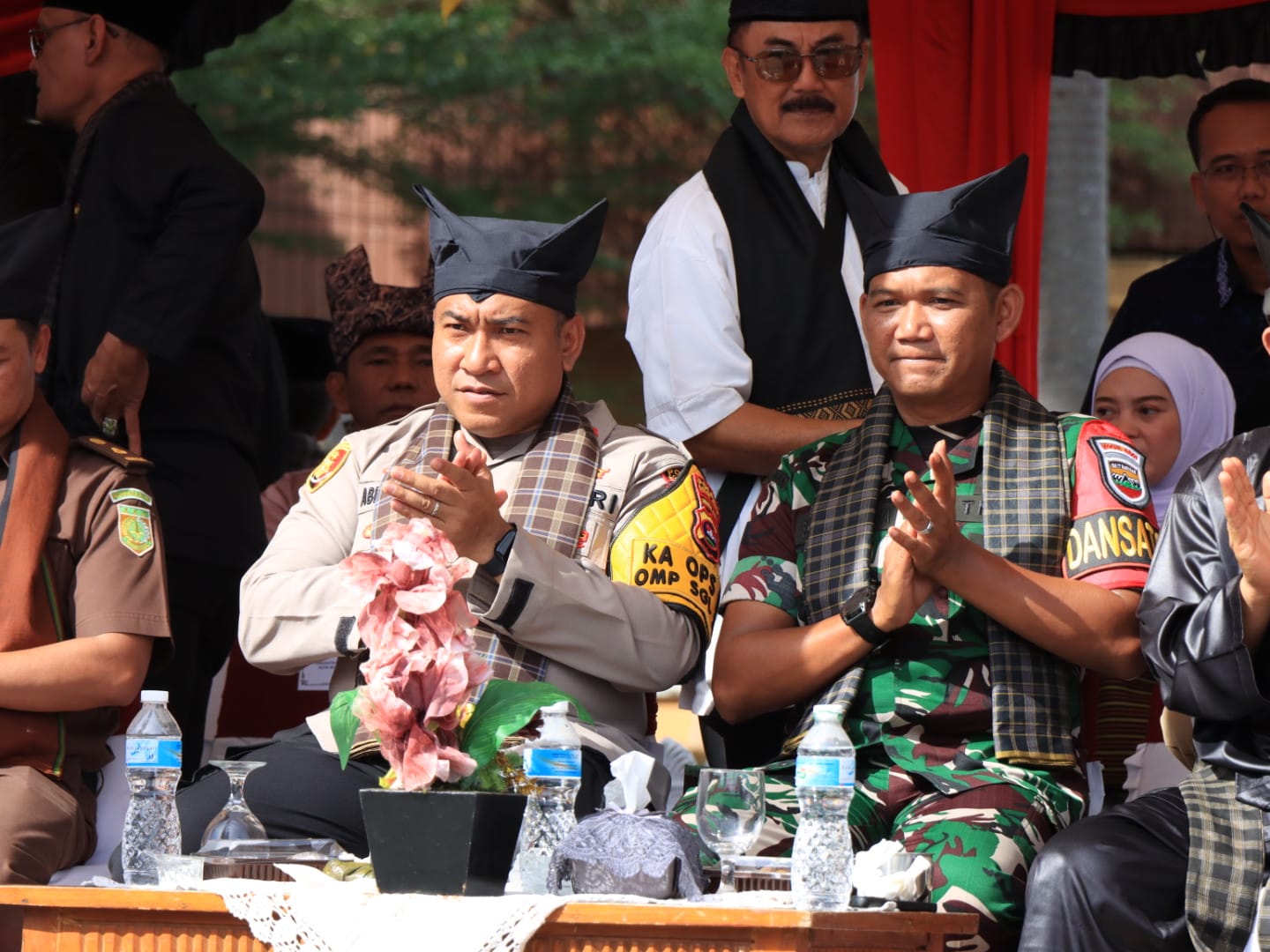 Kapolres Solok Kota AKBP Abdus Syukur Felani Hadiri Baralek Gadang di Sawah Solok untuk Peringati Hari Jadi Kota Solok 